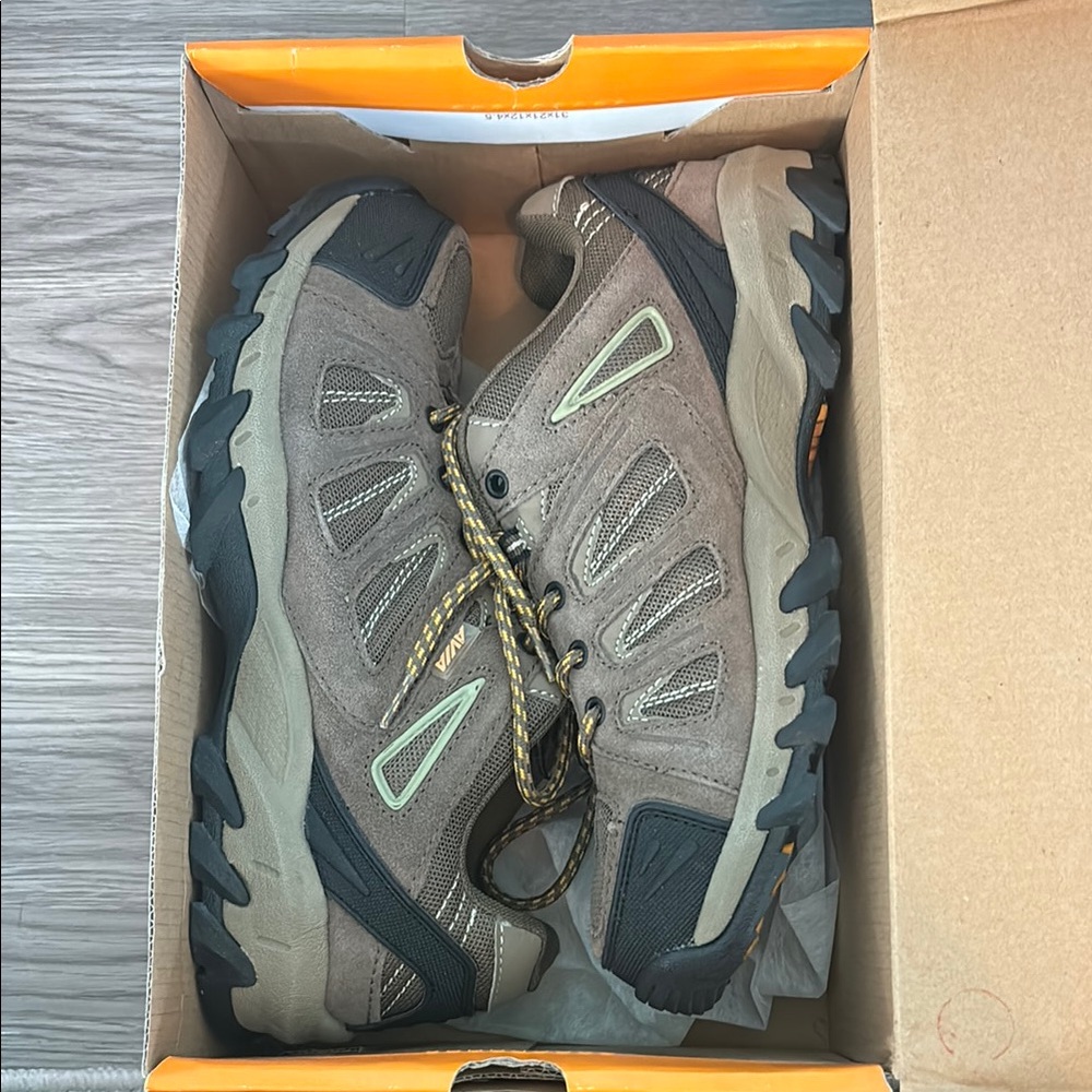 Avia Men's Brown and Black Hiking Shoes